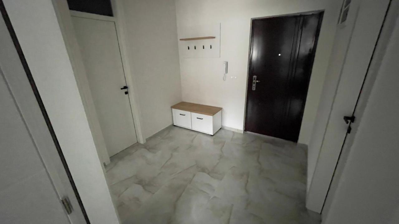Apartman Lux Apartment Zepce ภายนอก รูปภาพ