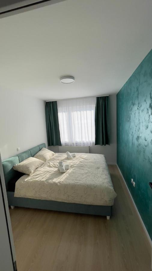 Apartman Lux Apartment Zepce ภายนอก รูปภาพ