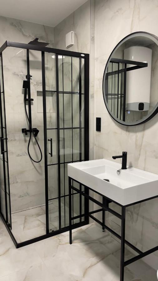 Apartman Lux Apartment Zepce ภายนอก รูปภาพ